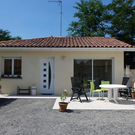 Prázdninový dům Les Genets *